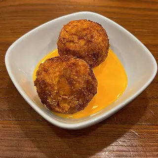 Porks ball