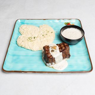 Biftek s listićima tartufa