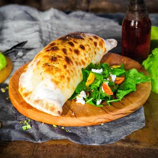 Pizza Calzone