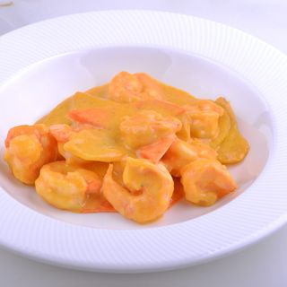 82   Gamberi con curry