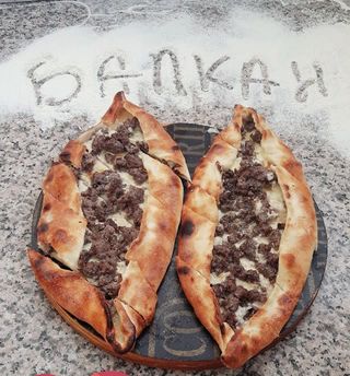 Пиде с кайма (400г)