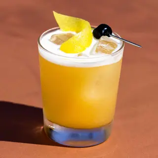 Amaretto sour