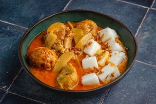 Curry opor Lebaran - opor de pui  - iute.