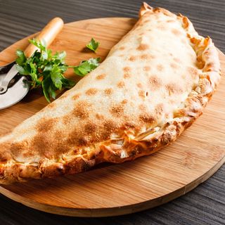 CALZONE SALAME DOLCE