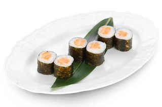 Roll Z łososiem 