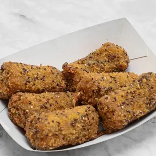 6 croquetes de carxofa amb romescu i llavors de xia (vegana)