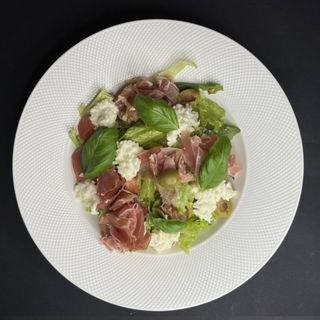 Салат з прошутто (260 г)