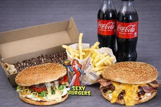 62. Bugs Bunny Mega Box