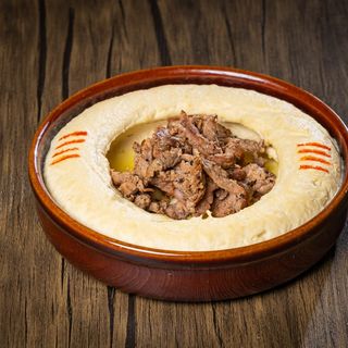 Hummus con Ternera