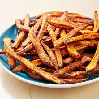 FRYTKI Z BATATÓW 200 g