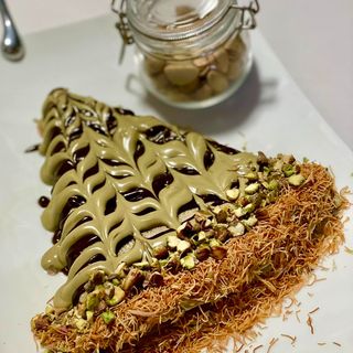 DUBAI PALAČINKA pistać krem,pečeni kadaif,nutela čokolada