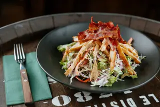 Mac tire salata