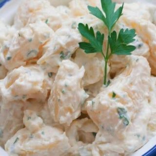 Ración De Patatas Alioli