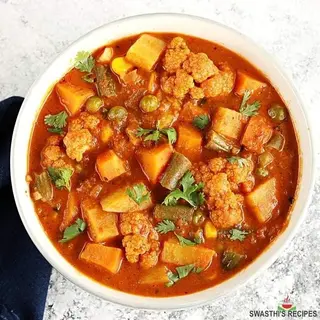 Vegetable Curry and Mashed potatoes