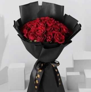 Bouquet A Main Rouge