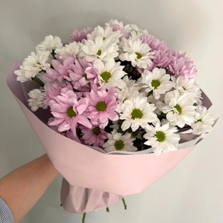 შერეული ქრიზანთემების თაიგული