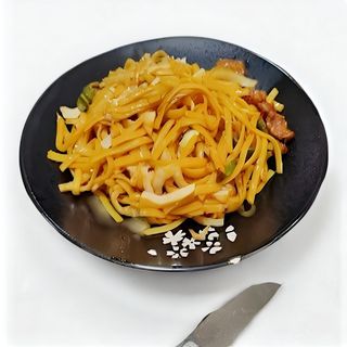 Tallarines Fritos Con Ternera