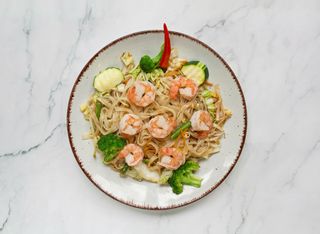 33. Pirjani domaći rezanci s kozicama