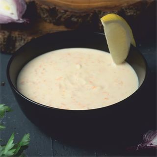 Нежный крем-суп из лосося