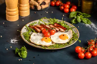 Ochiuri cu bacon