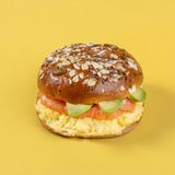 ScramburgerwithSalmon - 511 Kcal