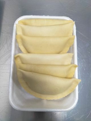 Заморозка  чебуреки 6 шт