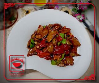 J6 მოთუშული ბოსტნეული ჩინურად, ტრადიციული საკმაზებით