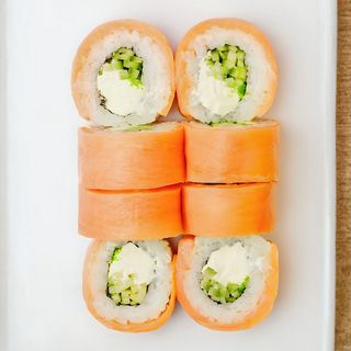 Ролл "Филадельфия" с огурцом