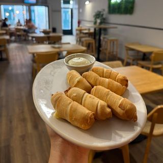 tequeños 6 unidades