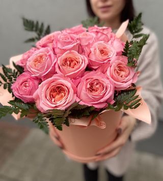 Flower box róża różowa ,rozmiar S