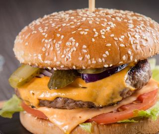 Телешки бургер 