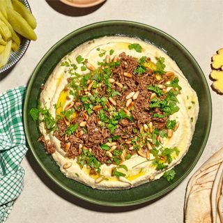 Hummus With Lahme