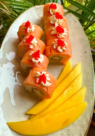 Mango, łosoś, krewetka
