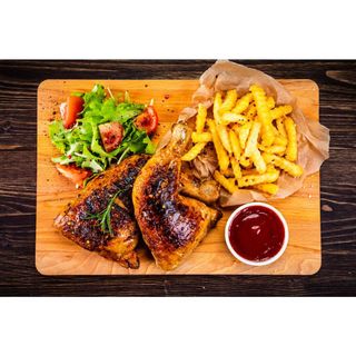 1/4 Grilled Chicken + Chips + Salad + Free Soda And Dessert