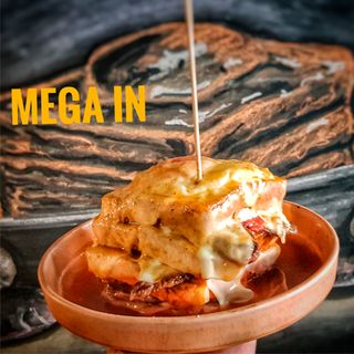 Francesinha Mega In