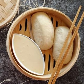 Panini cinesi e latte condensato