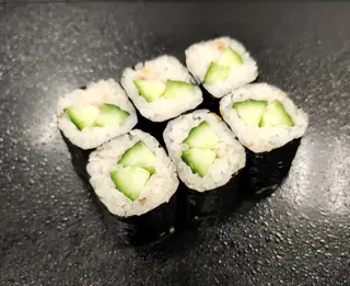 Hosomaki kyuri