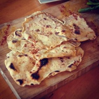 100. Naan Simple