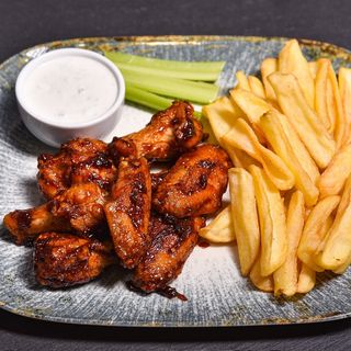 Corner wings