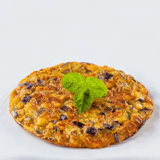 Tortilla De Patatas Con Jamón Serrano Y Setas para 4-5 personas