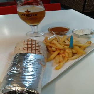 Dürüm Sis Kebab De Pollo