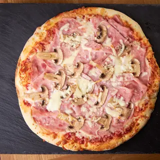 Pizza Prosciutto e Funghi