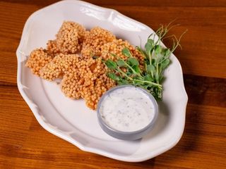 Креветки фрі з соусом тар тар (130g)