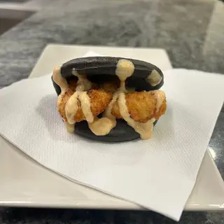 Pa Bao amb gamba cruixent i maionesa de kimchi ( 1 unid. )