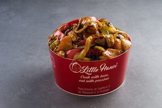 Pui cu bambus si ciuperci