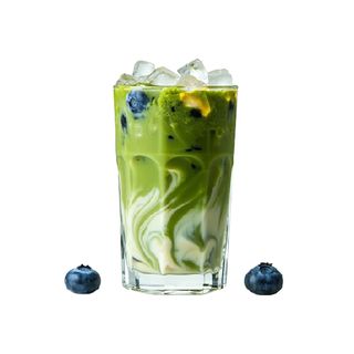 Iced blueberry & almond matcha latte 400ml