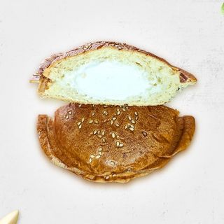 НЛО бургер з морозивом