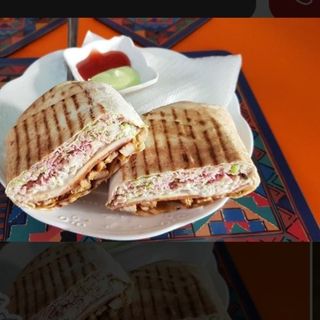 Potchi Mixte , servi avec frite 