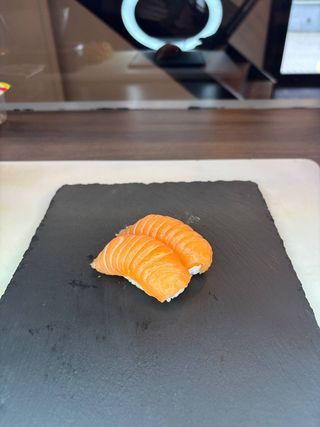 Nigiri Sake