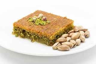 Пахлава "Кадайыф" с фисташками (1 шт.)